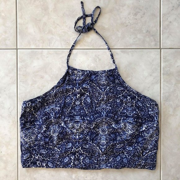 floral halter crop top - Picture 1 of 7